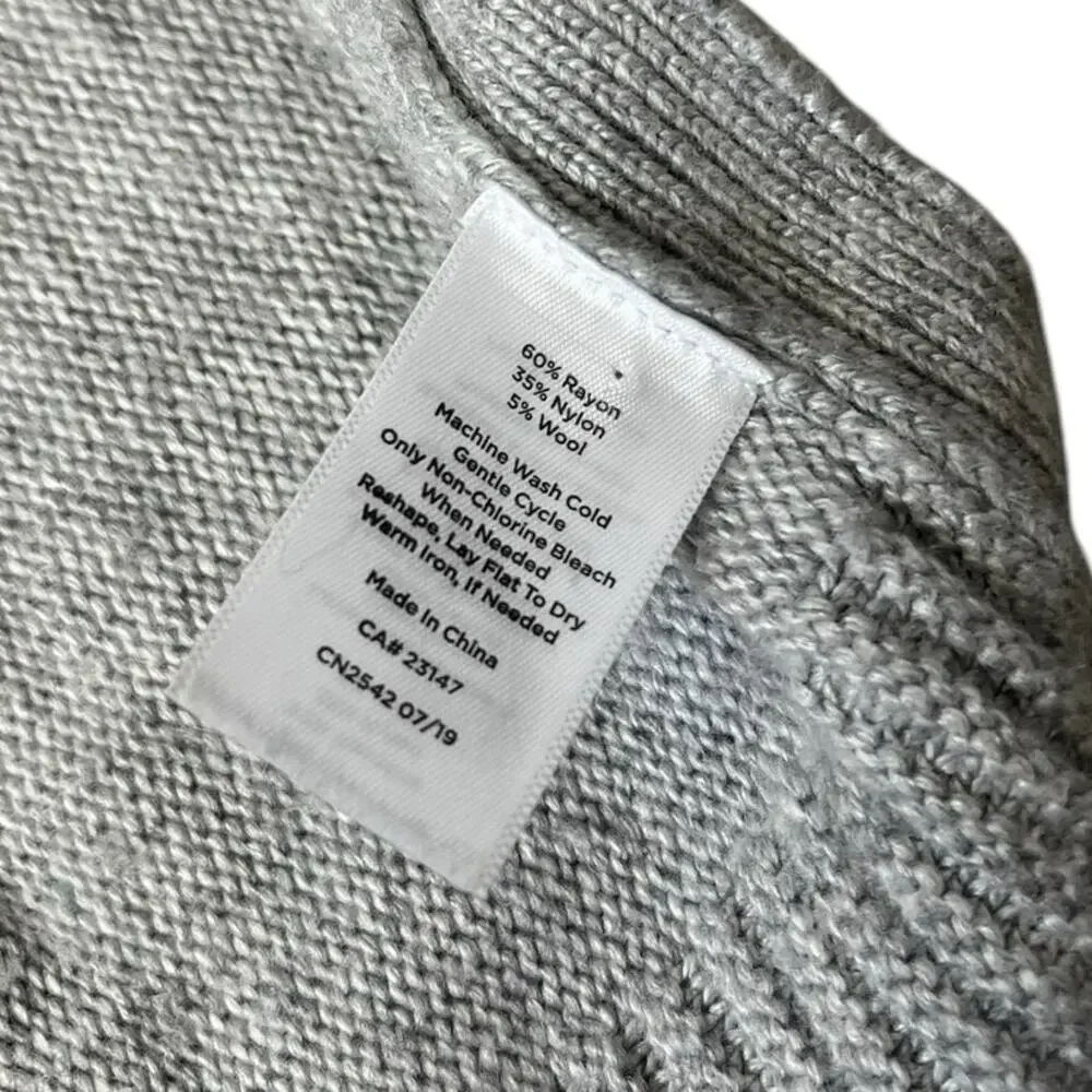 Talbots Sleeveless Poncho Sweater Mock Neck Cable Knit Preppy Minimalist Small